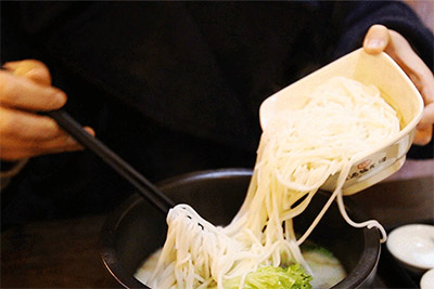 yunnan crossing-the-bridge rice noodles